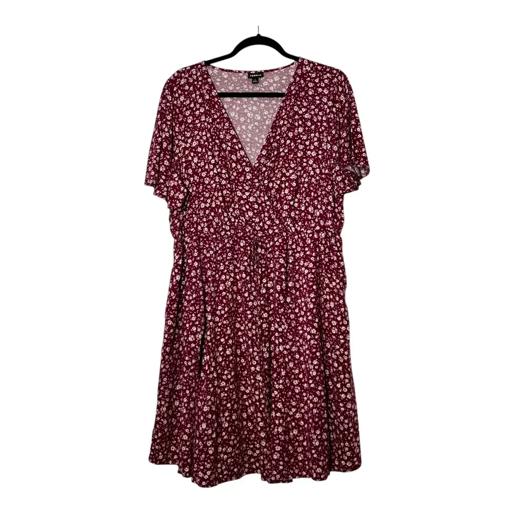 Torrid Burgundy Floral Ditsy Surplice Faux Wrap Mini Dress Pockets Size 1 1X